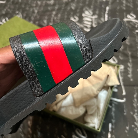 Gucci Slides Men Size 11 (11.5)